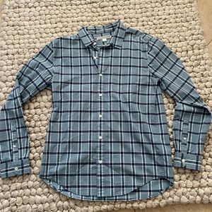 Men’s outer known button up (Kelly slater brand)